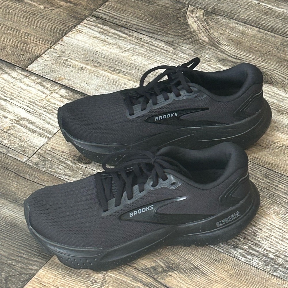 Brooks Black Men's Athletic Running Sneakers